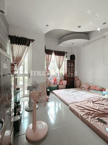 NHÀ HXH 8m, 74M2 3 TẦNG 4 PN, Trường Chinh, P13, Tân Bình nhỉnh 10 TỶ