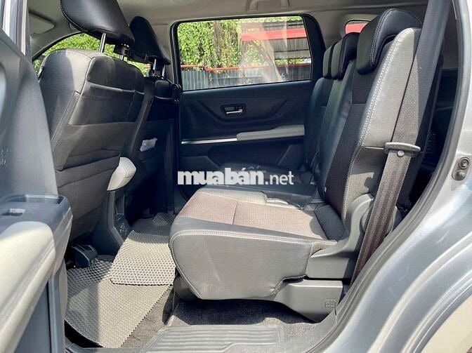 Toyota Veloz TOP 2023 - 22000km xe zin 1 chủ