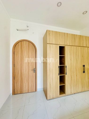 Bán nhà mặt tiền đường Trần Phú kinh doanh nhà xây mới 100% 
