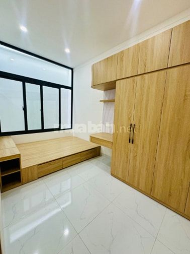 Bán nhà mặt tiền đường Trần Phú kinh doanh nhà xây mới 100% 