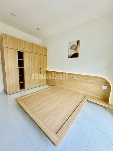 Bán nhà mặt tiền đường Trần Phú kinh doanh nhà xây mới 100% 