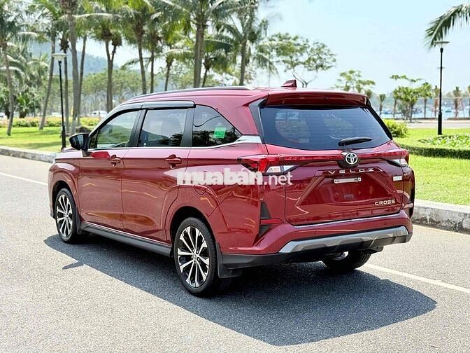 Toyota Veloz Cross 2022 CVT Top - 36000 km