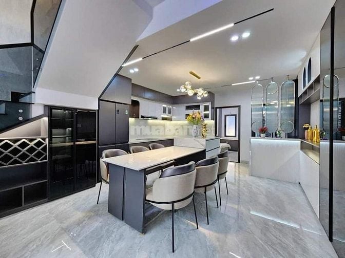 Vỡ nợ bán gấp nhà Lê Đại Hành, Quận 11. Giá 2,56 tỷ/56m2, hẻm 5m