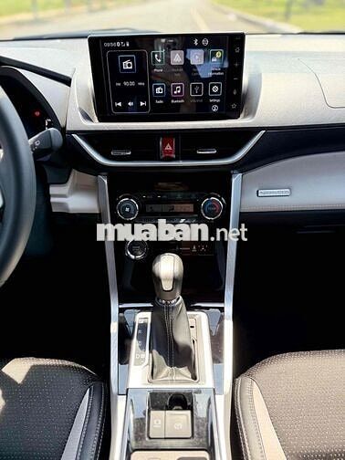 Toyota Veloz Cross 2022 CVT Top - 36000 km