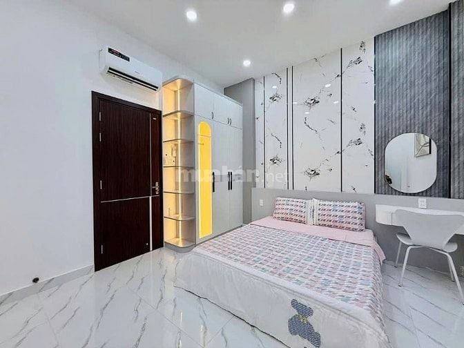 Siểu phẩm ngay trung tâm Quận 4 chỉ 2,850tỷ đường Nguyễn Thần Hiến p16