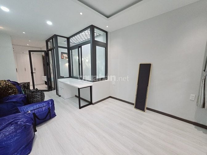 QUẬN 7 • ĐƯỜNG TÂN MỸ - GẦN ĐH TÀI CHÍNH MARKETING - GIÁ CHỈ 3 TỶ 990T