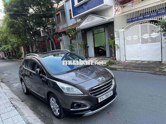 Peugeot 3008 2015 1.6L Turbo - 126000 km