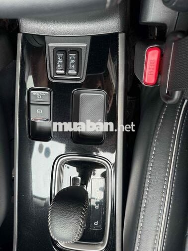 Mitsubishi Outlander 2022 2.0 CVT Premium