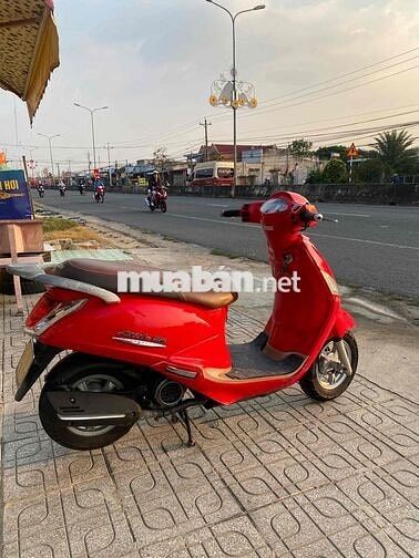 nữ hoàng alizabest