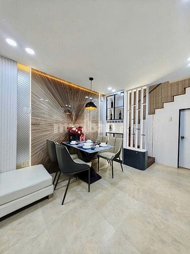 Bán Nhà đẹp 3 tầng đúc full Nội thất Phố Phan Xích Long, Phú Nhuận