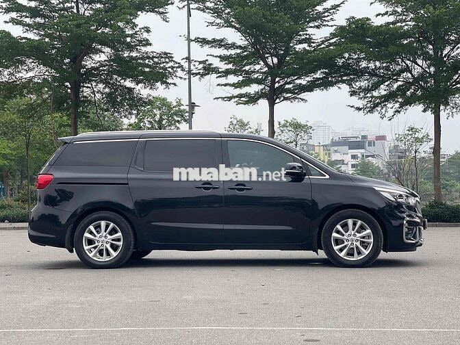 Kia Sedona 2018 2.2 DATH - 100000 km