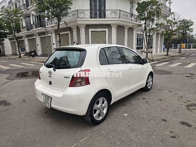 Toyota Yaris 2007 1.3 AT - 150000 km
