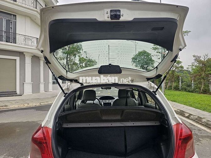 Toyota Yaris 2007 1.3 AT - 150000 km