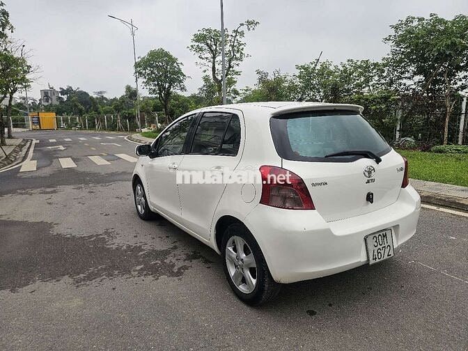 Toyota Yaris 2007 1.3 AT - 150000 km