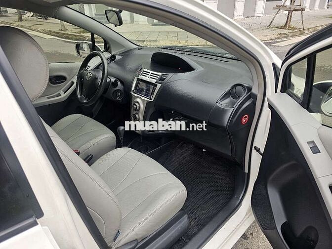 Toyota Yaris 2007 1.3 AT - 150000 km