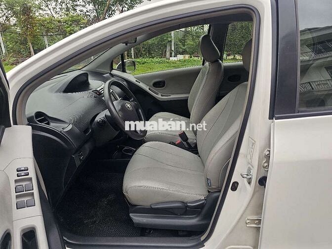 Toyota Yaris 2007 1.3 AT - 150000 km