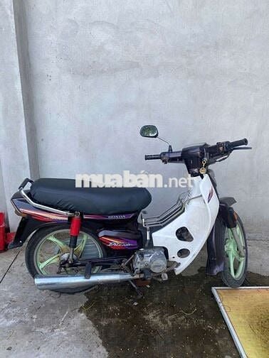Xe dream giao hàng đời 2001