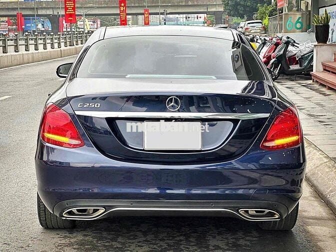 Mercedes Benz C Class 2016 C250 Exclusive - Xanh