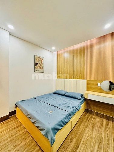 Bán nhà gần Công viên Lê Văn Tám 3,2 tỷ. Điện Biên Phủ, P6, Quận 3