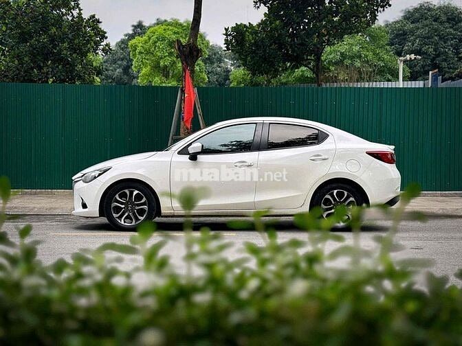 Mazda 2 2015 1.5 AT - Trắng đẹp