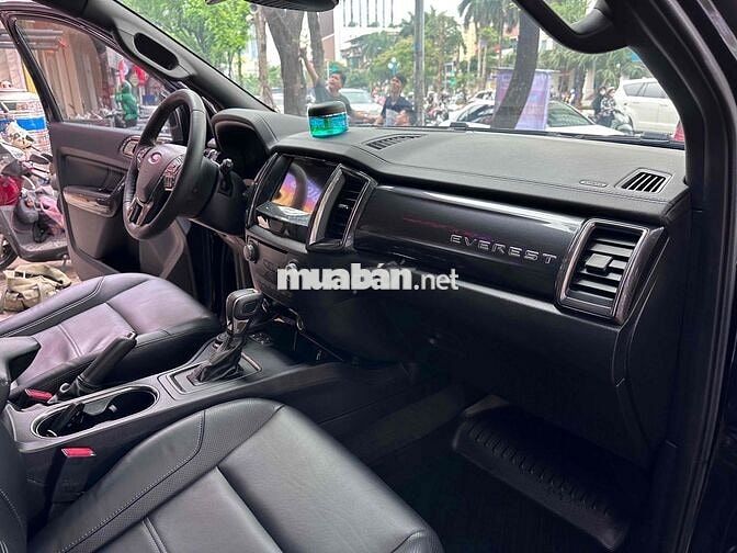 Ford Everest 2019 Titanium Plus 2.0L AT 4WD - 6000