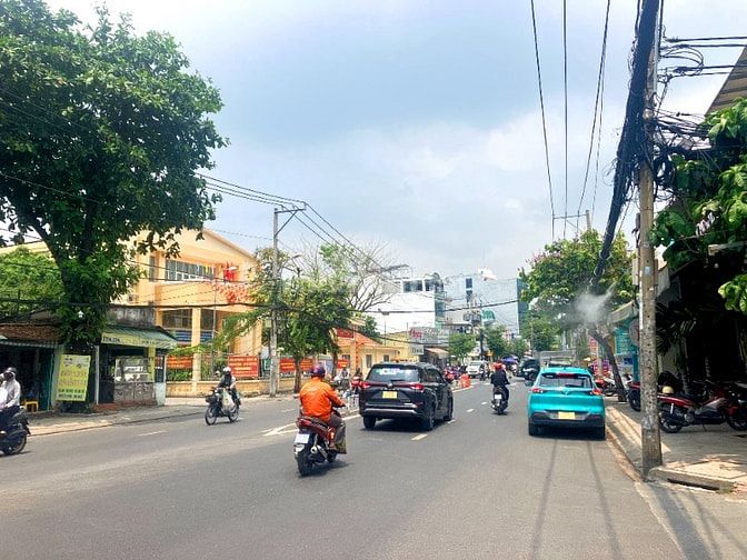  BÁN NHÀ HẺM XE TẢI : 171/1 NGUYỄN VĂN KHỐI - P. 8 - Q. GÒ VẤP - TPHCM