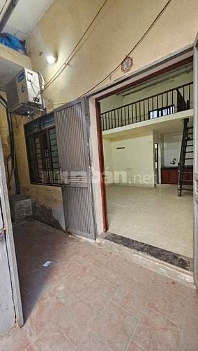 Nhà 35m2 phố Vĩnh Hưng_ Hoàng Mai giá hơn tỷ