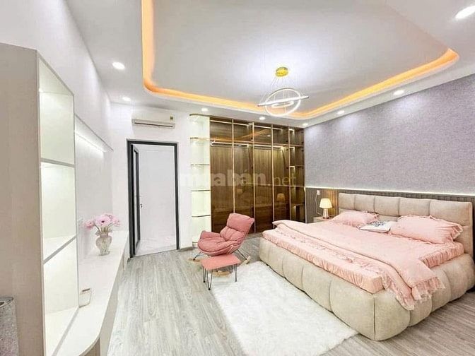 Nhà Mặt Tiền đường số phạm Hữu Lầu Q7 
