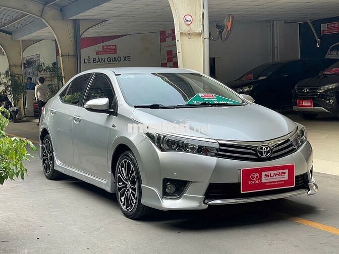 Toyota Corolla Altis 2014 2.0V - Nhiều đồ chơi