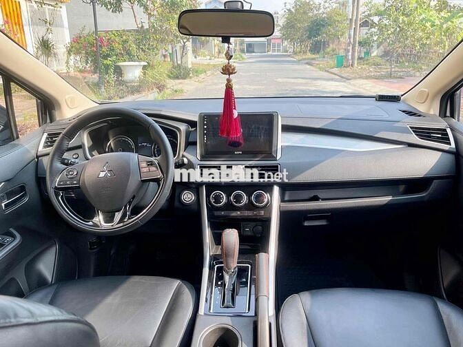 Mitsubishi Xpander 2022 AT Premium - 40000 km
