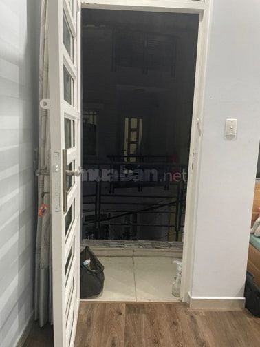 Do đi công tác, cần pass phòng