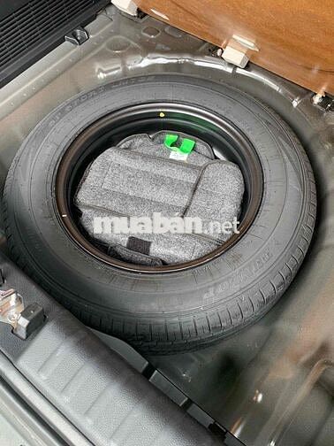 Kia Sonet 2025 Luxury 1.5 AT - 6000 km