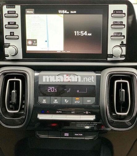 Kia Sonet 2025 Luxury 1.5 AT - 6000 km