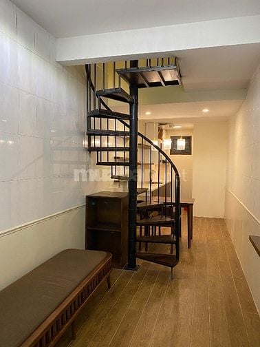 Cho thuê nhà số 118/56 ngõ 214 Nguyễn xiển, mặt ngõ ô tô