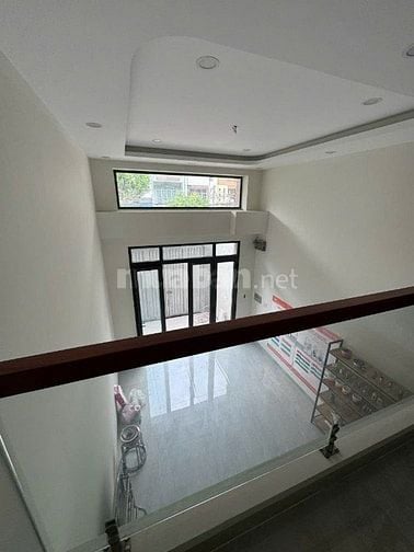 MINH TINH ! NHÀ 2 MẶT TIỀN TRƯỚC SAU CHỢ LỚN P11 Q6 (4X18) CHỈ 19 TỶ 
