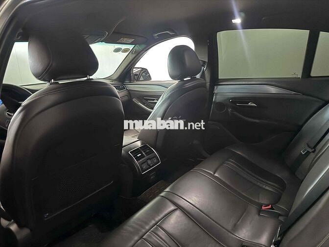 VinFast Lux SA2.0 Premium 2022