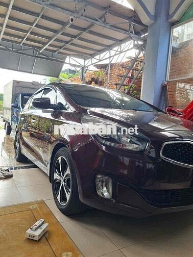 Kia Rondo 2016 2.0 GAT - 120000 km