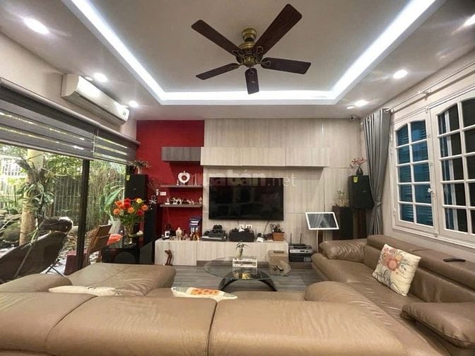 NHÀ ĐẸP LUNG LINH LÔ GÓC BA MẶT THOÁNG, VỊ TRÍ ĐẸP NHẤT KHU