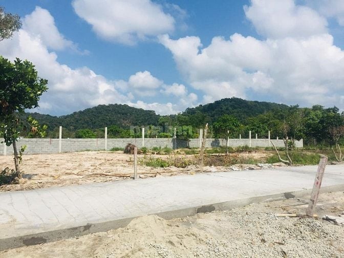 Cần bán gấp đất tại Phú Quốc Kiên Giang