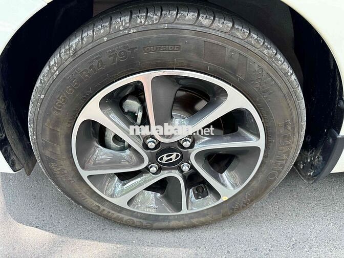 Hyundai Grand i10 2019 1.2 MT - 9 ngàn km