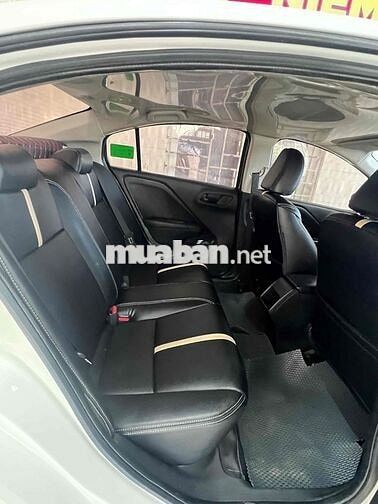 Honda City 2017 1.5 MT - 100000 km