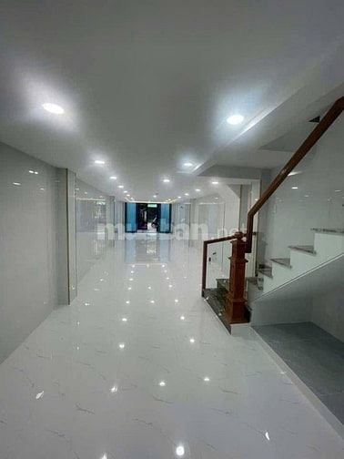 Bán Nhà 4,1x36,5m. MT Âu Dương Lân P3Q8