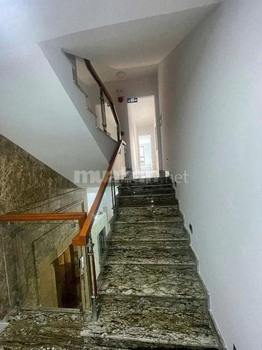 Bán Nhà 4,1x36,5m. MT Âu Dương Lân P3Q8