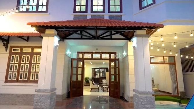 Bán biệt thự An Phú, MT Đường Số 1, đường 12m, DT 700m2, 3 tầng, 9PN