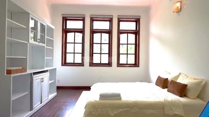 Bán biệt thự An Phú, MT Đường Số 1, đường 12m, DT 700m2, 3 tầng, 9PN