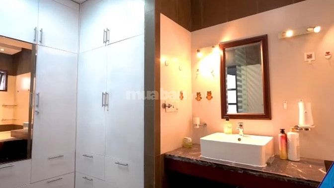 Bán biệt thự An Phú, MT Đường Số 1, đường 12m, DT 700m2, 3 tầng, 9PN