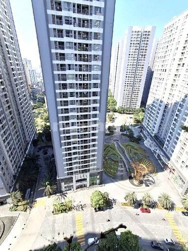 Em có 20 căn 2PN& 3PN cần bán, thuộc khu đô thị  Vinhomes Times Cit