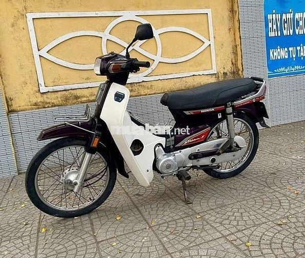 Honda dream II nhập thái lan