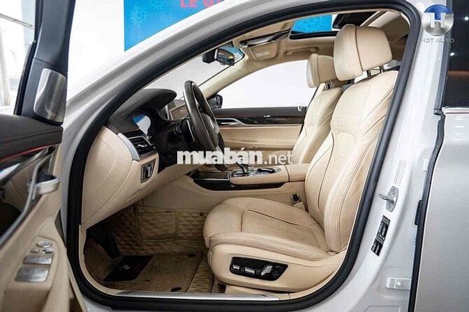 BMW 7 Series 202***0 km