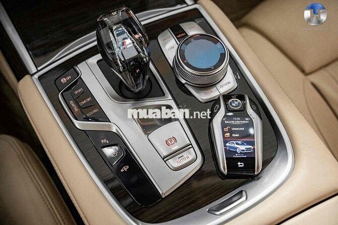 BMW 7 Series 202***0 km